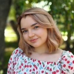 Фотография репетитора Лардыга Эвелина Руслановна