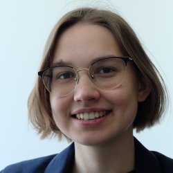 Фотография репетитора Окунева Полина Александровна