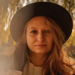 Фотография репетитора Быстрицкая Василина Васильевна