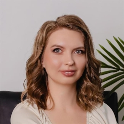 Фотография репетитора Ульянина Юлия Александровна