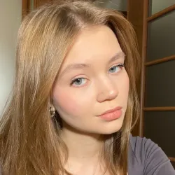 Фотография репетитора Каневцова Ксения Юрьевна