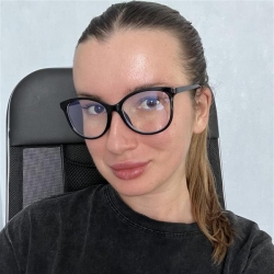 Фотография репетитора Артюхова Елена Сергеевна