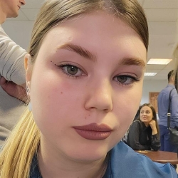 Фотография репетитора Зиновьева Дарья Дмитриевна