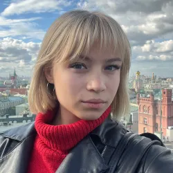 Фотография репетитора Заморозова Полина Евгеньевна