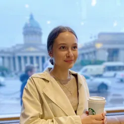 Фотография репетитора Бурова Софья Игоревна