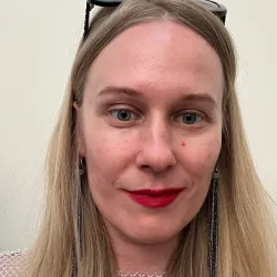 Фотография репетитора Сморагдова Лени Джамитовна