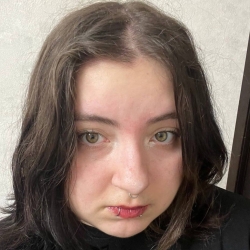 Фотография репетитора Овчинникова Диана Витальевна