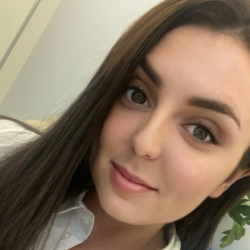 Фотография репетитора Савельева Олеся Валерьевна