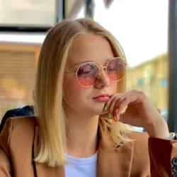 Фотография репетитора Попкова Виктория Сергеевна