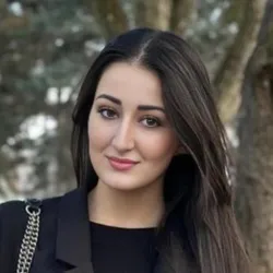 Фотография репетитора Погоян Диана Борисовна