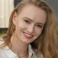 Фотография репетитора Жинова Юлианна Андреевна