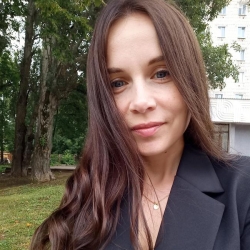 Фотография репетитора Бухарина Татьяна Владимировна