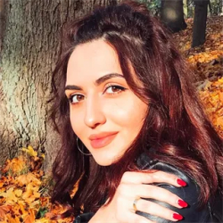 Фотография репетитора Минасян Мариана Мнатцакановна