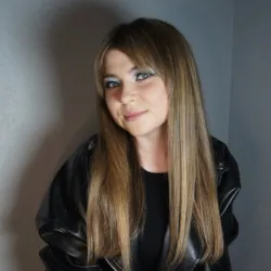 Фотография репетитора Котова Карина Сергеевна