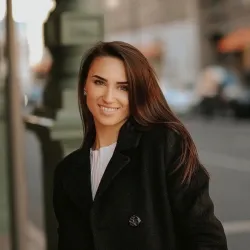 Фотография репетитора Соловьева Анна Витальевна