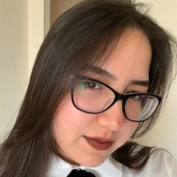 Фотография репетитора Тарханова Алина Азаматовна