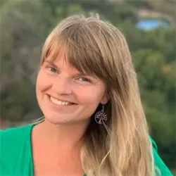 Фотография репетитора Тимофеева Юлия Владимировна