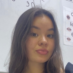 Фотография репетитора Ахтямова Лейла Альбертовна