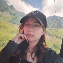 Фотография репетитора Скараденок Анастасия Юрьевна