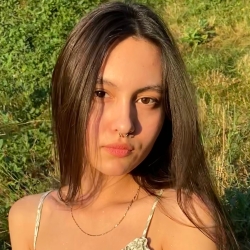 Фотография репетитора Тюлейбаева Диана Ермековна