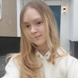 Фотография репетитора Шадрина Софья Александровна