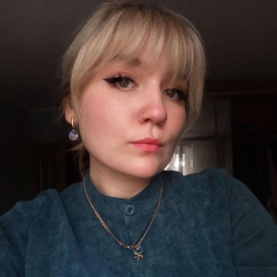 Фотография репетитора Дворянкина Анастасия Владимировна