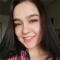 Фотография репетитора Хлебникова Карина Юрьевна