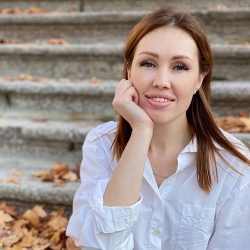 Фотография репетитора Сафонова Ольга Олеговна