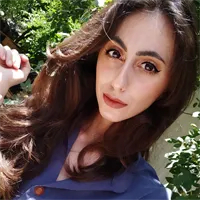 Фотография репетитора Енгибарян Евгения Игоревна