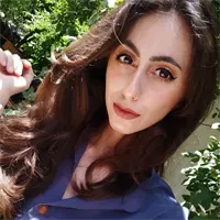 Фотография репетитора Енгибарян Евгения Игоревна