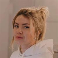 Фотография репетитора Ульяненок Кристина Георгиевна