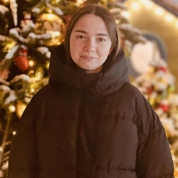 Фотография репетитора Глотова Яна Александровна