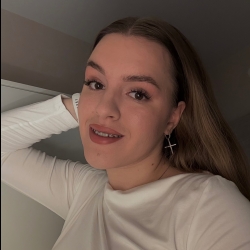 Фотография репетитора Викулина Кристина Сергеевна