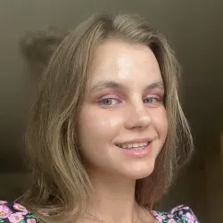 Фотография репетитора Фурсова Марьяна Сергеевна