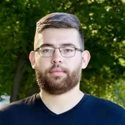 Фотография репетитора Савкин Артем Сергеевич