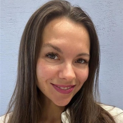 Фотография репетитора Привезенцева Людмила Алексеевна