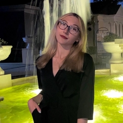 Фотография репетитора Кадыкова Виктория Максимовна