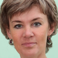 Фотография репетитора Меньшикова Юлия Владимировна