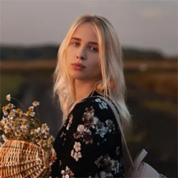 Фотография репетитора Вяткина Ангелина Андреевна