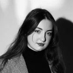 Фотография репетитора Хуторская Диана Михайловна