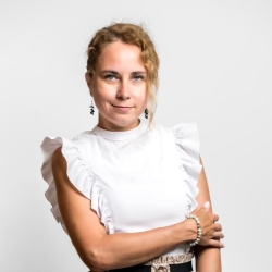 Фотография репетитора Несмеянова Дарья Леонидовна