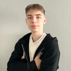 Фотография репетитора Микеная Одиссей Сергеевич