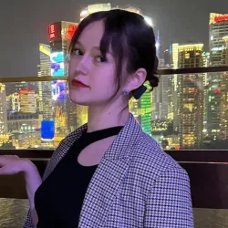 Фотография репетитора Ватанина Алена Михайловна