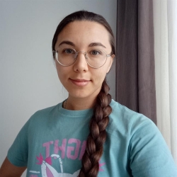 Фотография репетитора Комогорцева Виктория Васильевна