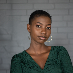 Фотография репетитора Манга Дебора Нинсима 