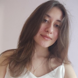 Фотография репетитора Никонова София Дмитриевна