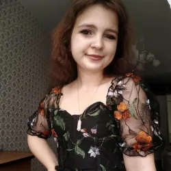 Фотография репетитора Крюкова Полина Евгеньевна