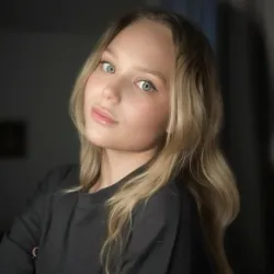 Фотография репетитора Дятленко Яна Игоревна