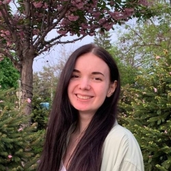 Фотография репетитора Москвичева Анастасия Ивановна