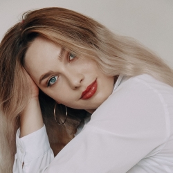 Фотография репетитора Анисимова Анастасия Владимировна